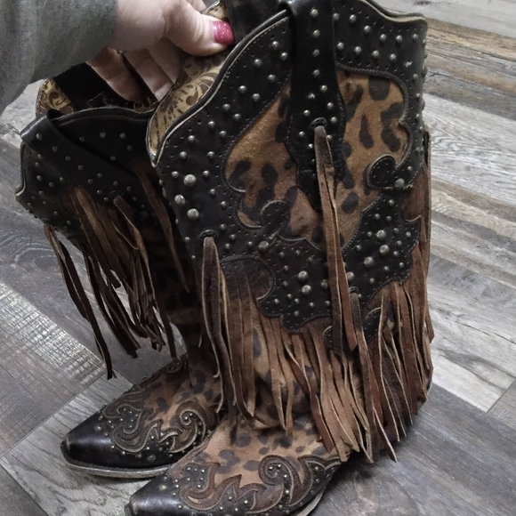 Brown Leather Ankle Boots with Sturdy Heel and Side Zipper - Picture 2 of 3